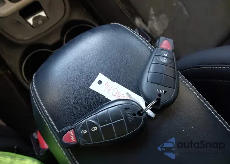 2014 Jeep Cherokee Sport z USA, uszkodzony, nr VIN 1C4PJLAB2EW199294